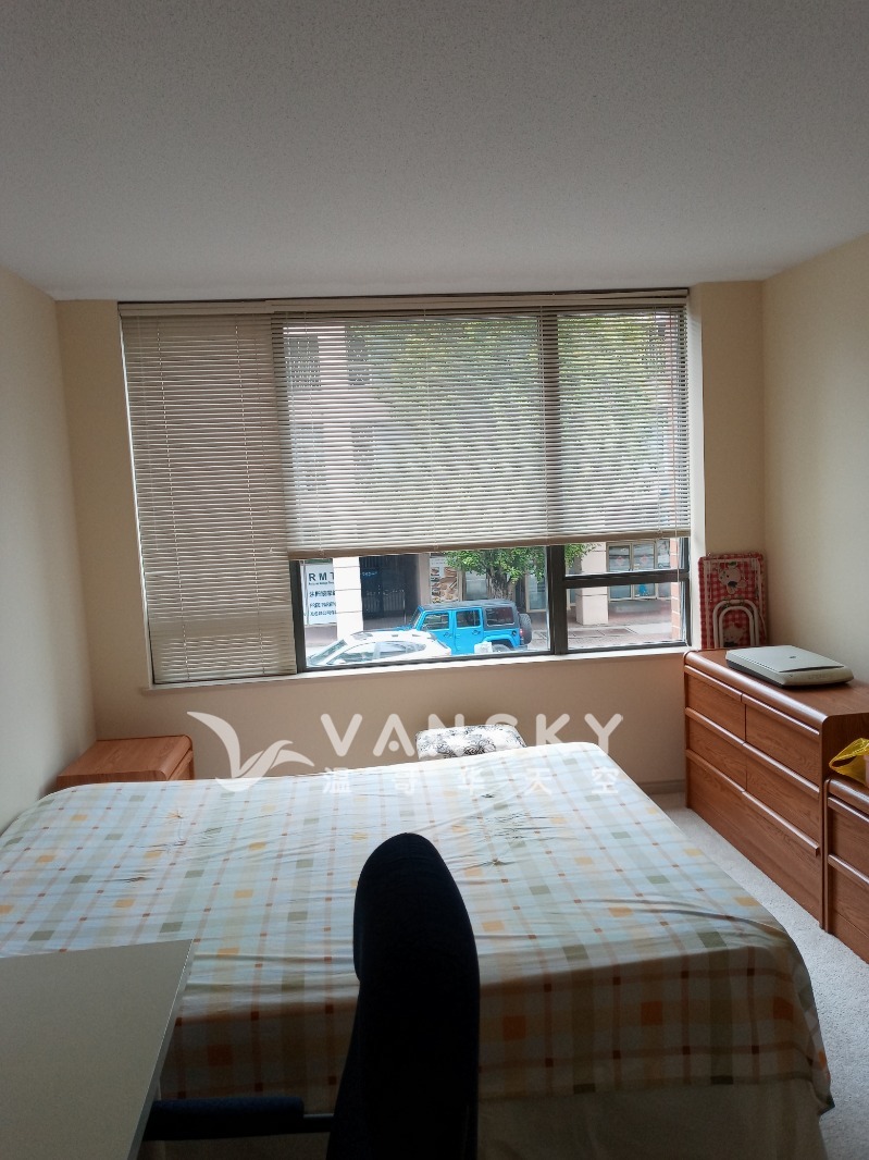 250124131825_master bedroom picture1.jpg